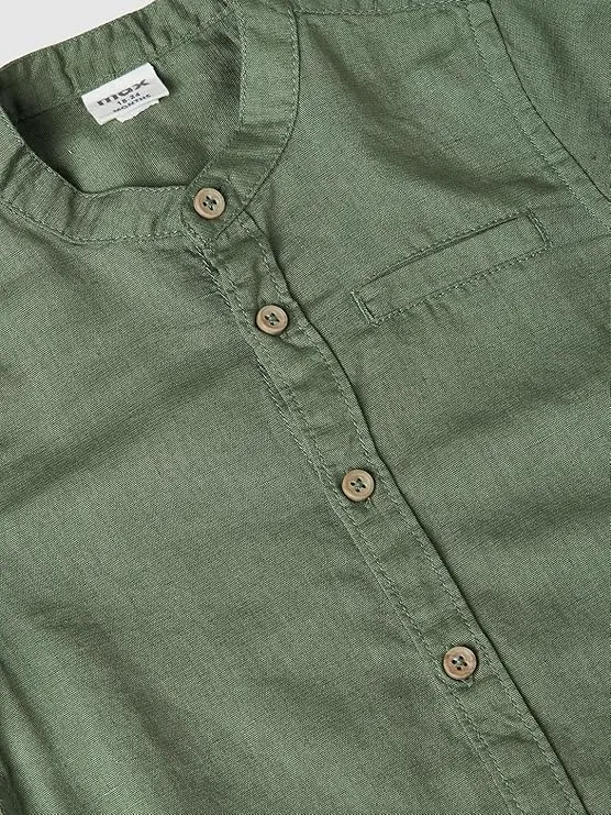 Max Boy's Solid Regular Fit Shirt